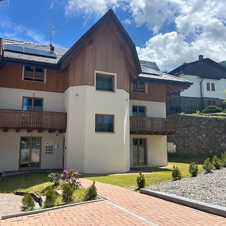 أبريكا Residence Villa Brioschi المظهر الخارجي الصورة